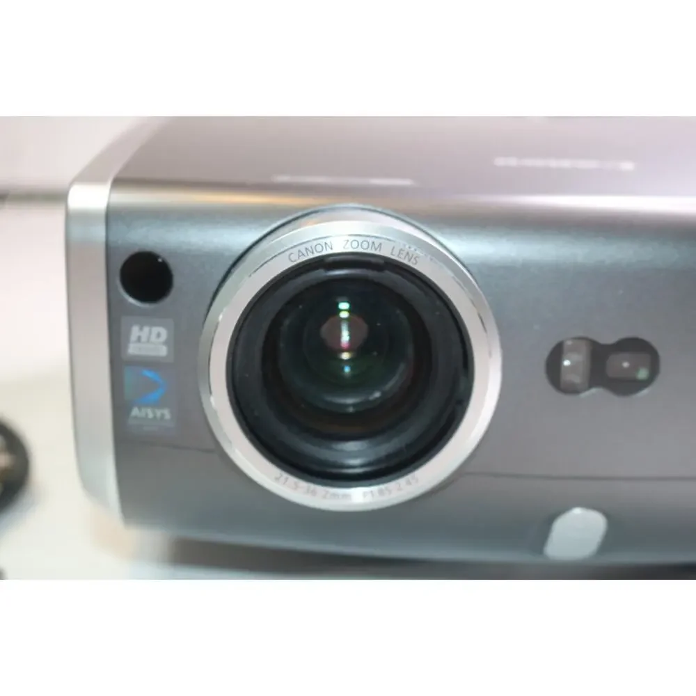 Canon Realis SX7 Data Projector - With Remote & Carrying Bag - TESTED, Working